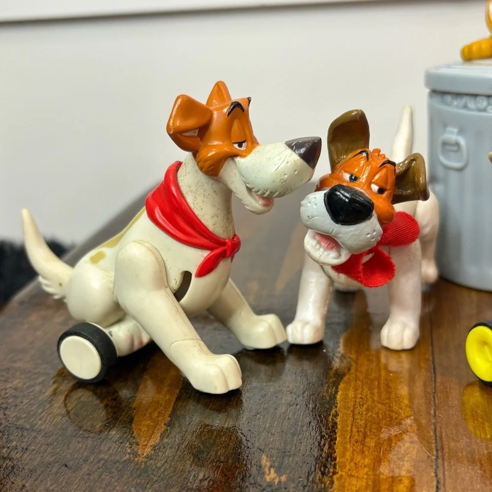 Disney Oliver and Company Dog Figure Set White Brown Purple Rolling Toys Lot